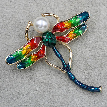 Брошка металева золотиста бабка зі смарагдовим кристалом покрита кольоровою емаллю розмір виробу 60х50 мм, фото 2