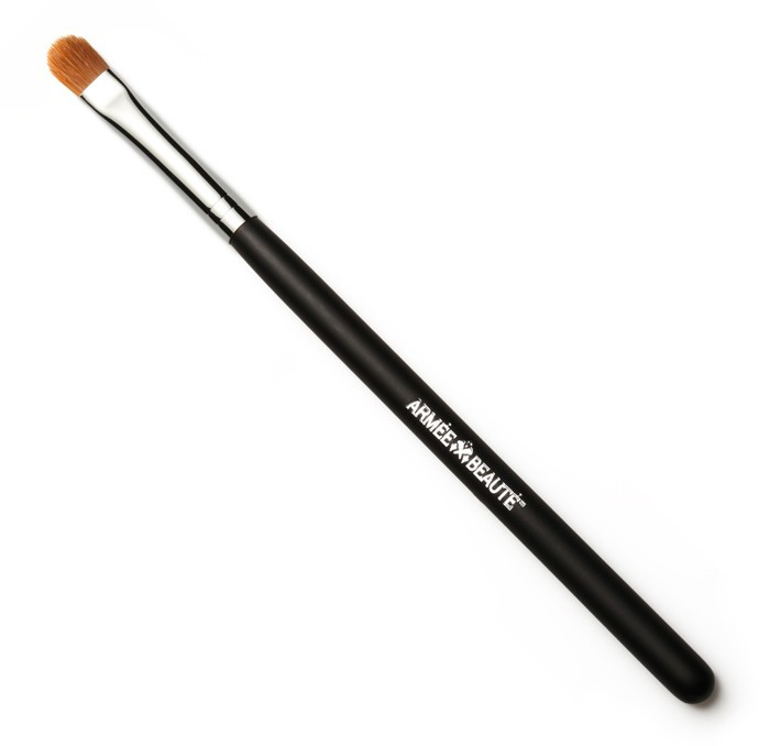 № 54 Кисть для тіней плоска довга Armee Beaute