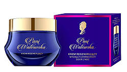 Відновлюючий крем з екстрактом чорної рози Pani Walewska Revitalizing Cream Black Rose extract