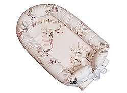Кокон-позиціонер для новонароджених зі знімним чохлом і матрацом Гілочки блідо-рожеві Kuzya Production