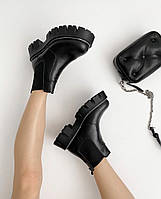 Кожаные черные женские ботинки Челси
