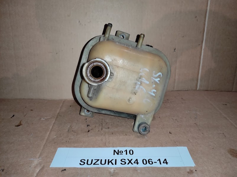 No10 Б/у Бачок розширювальний для Suzuki SX4 2006-2014
