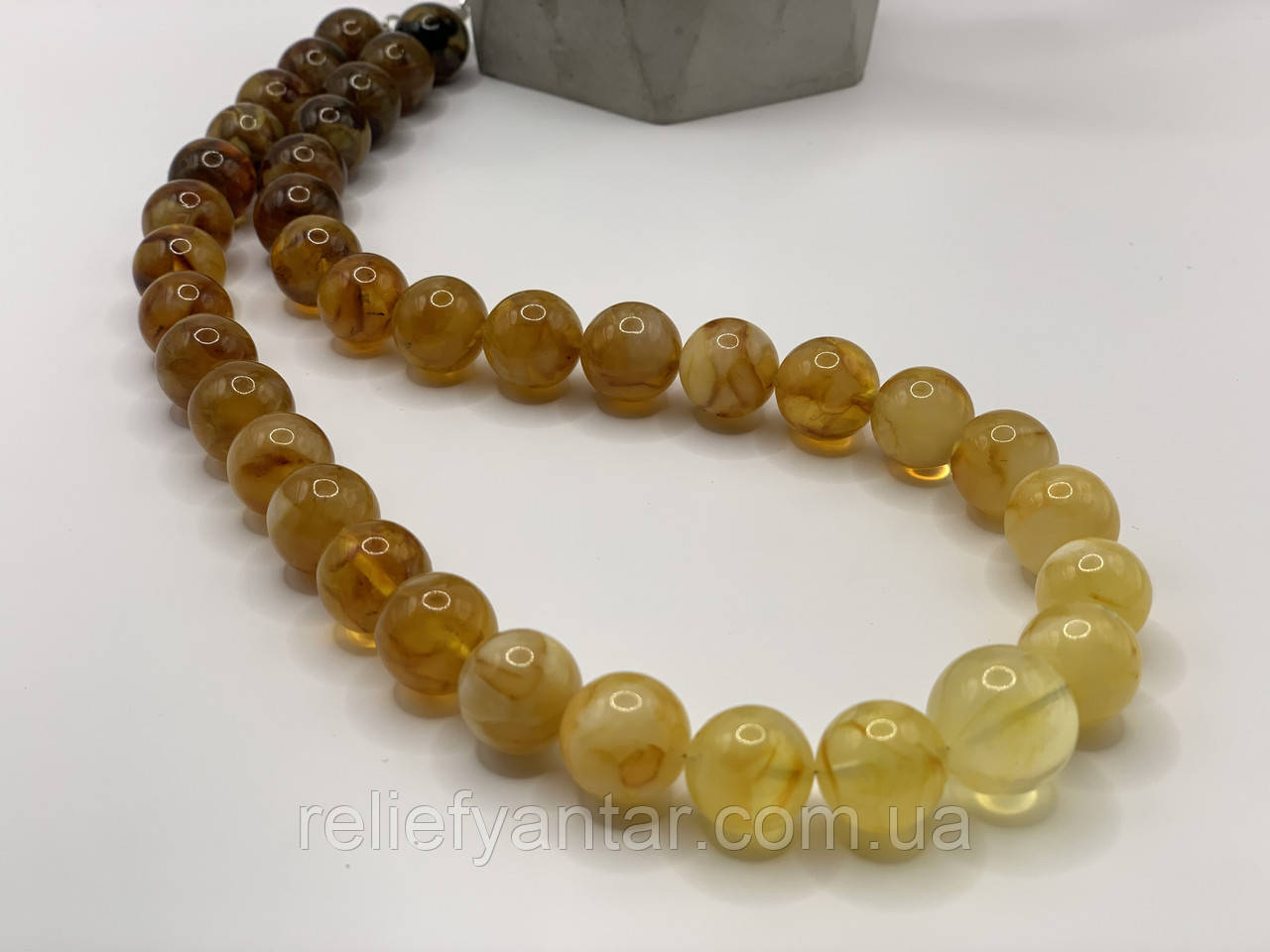 Намисто з натурального янтаря (бурштина), пресованого , куля, фото 1