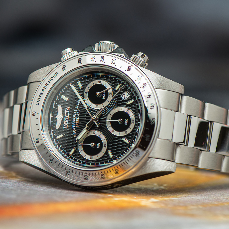 Чоловічий оригінальний наручний годинник у дизайні Ролекс Дайтона від Invicta.