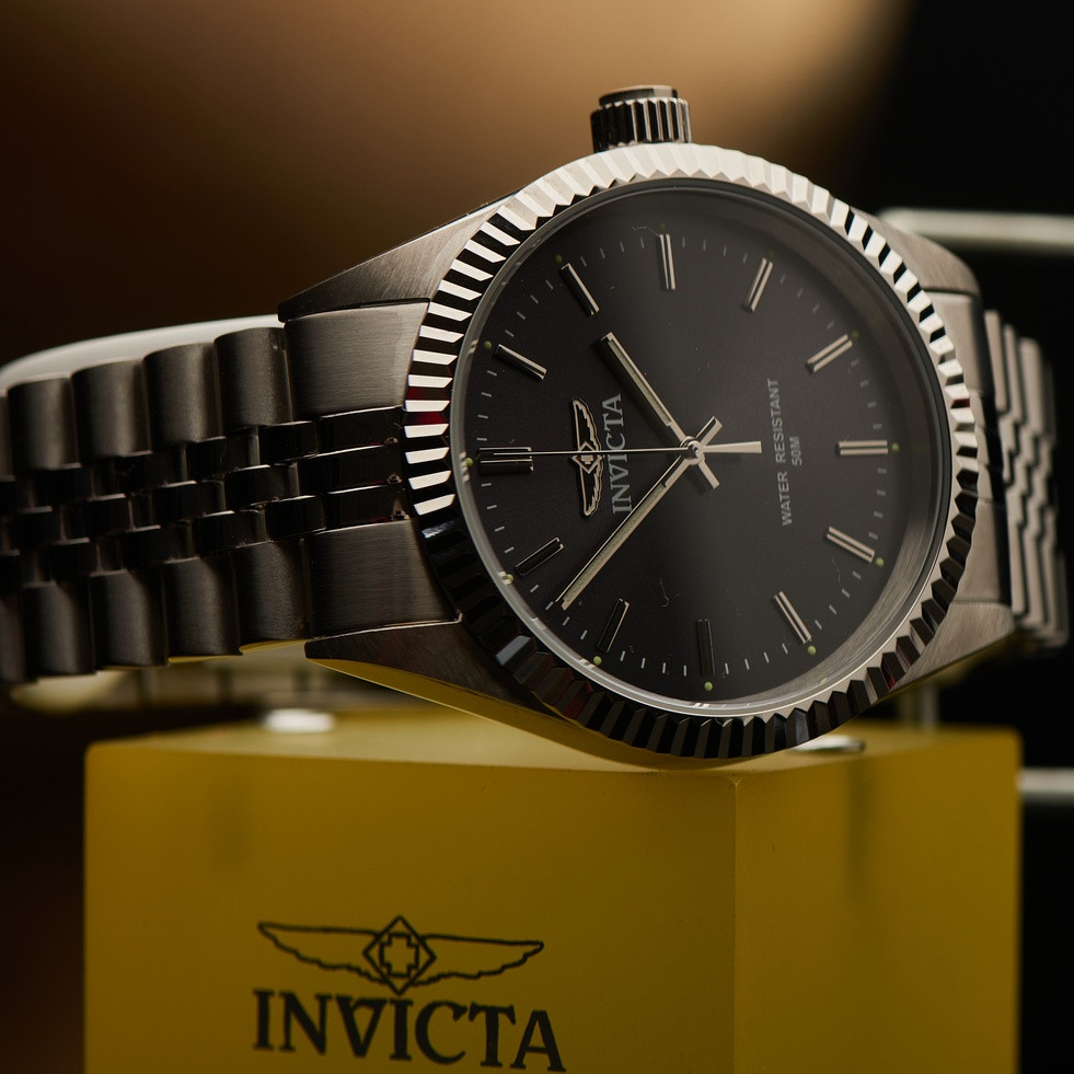 Invicta. Specialty