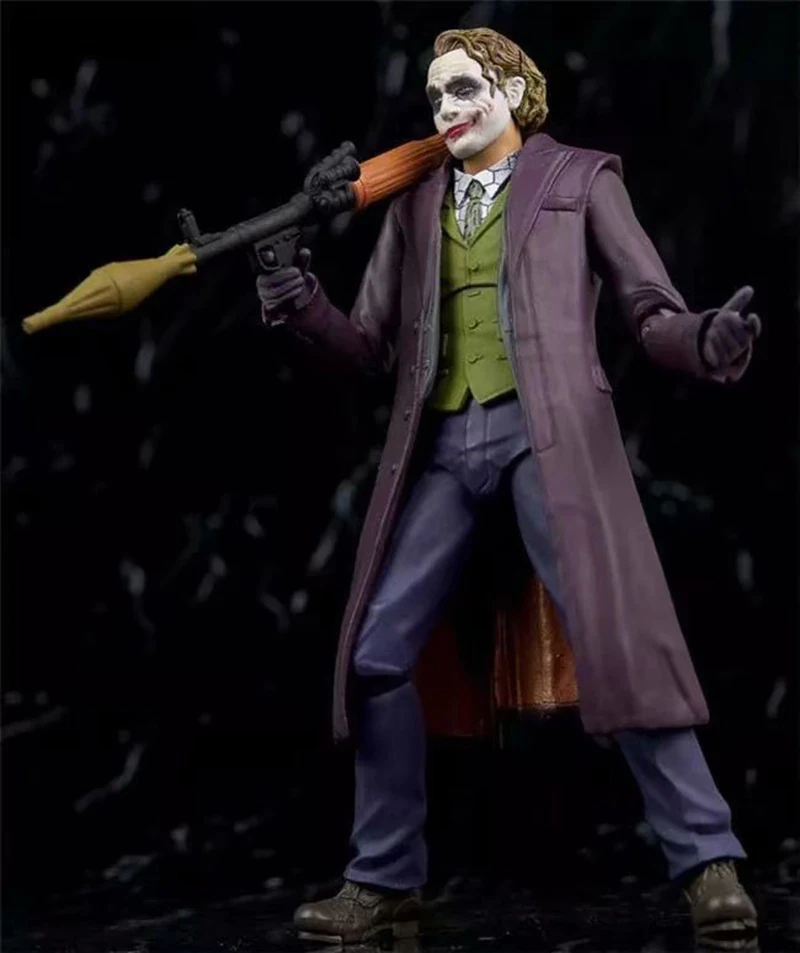 Mafex dark on sale knight joker