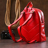Яскравий жіночий рюкзак з натуральної шкіри Shvigel 16316 Червоний, фото 9