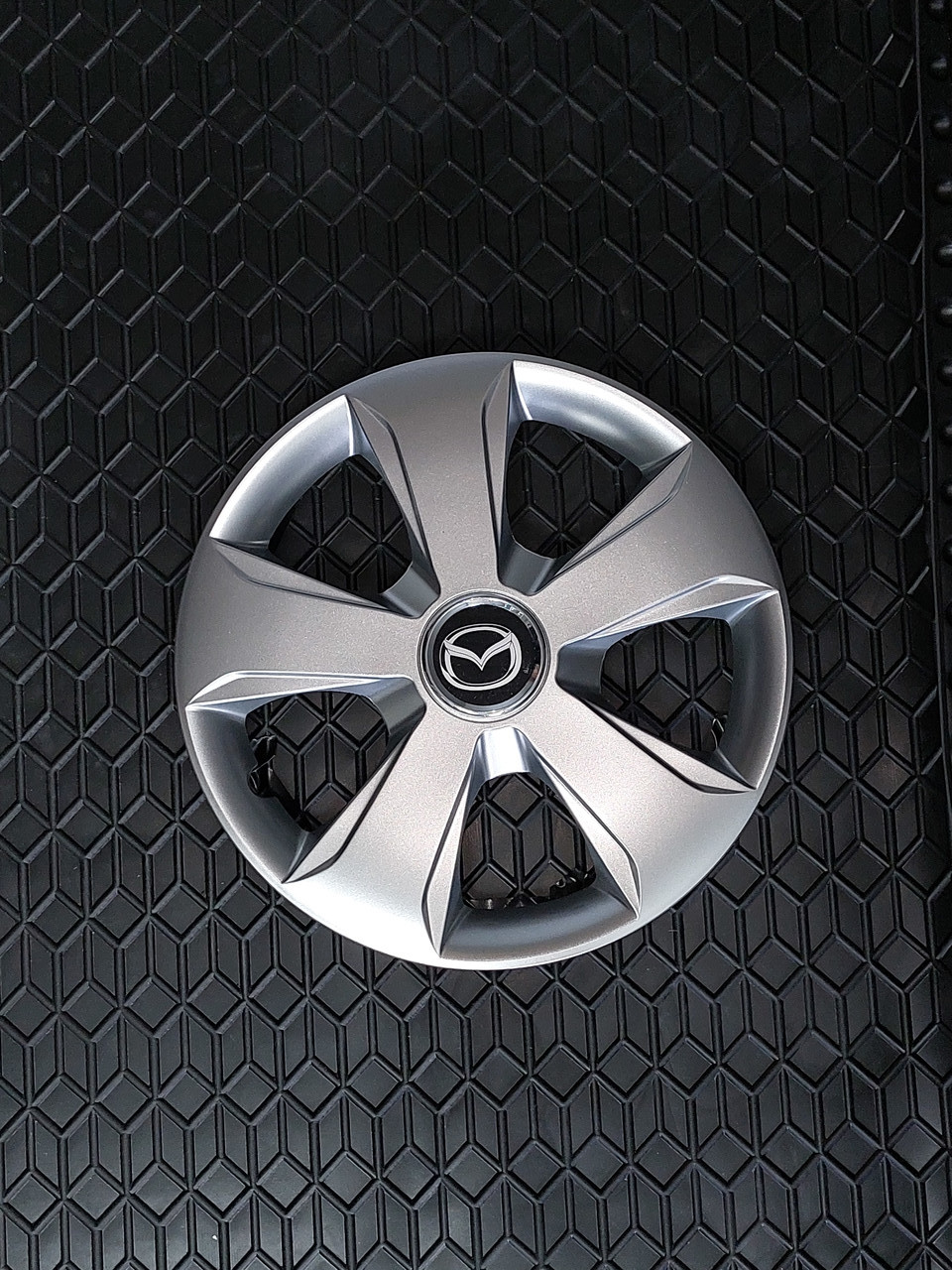 Ковпаки на колеса r15 на Mazda / Мазда SKS 331, фото 1