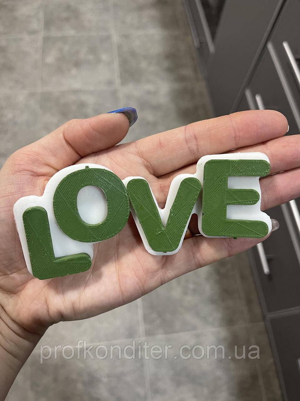ЕКСКЛЮЗИВ! Силіконовий Молд для шоколаду, карамелі і мастики "Love №3", 3,5 см, фото 1