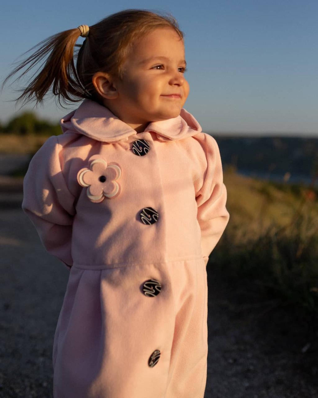 Дитяче пальто для дівчинки, з капюшоном розміри 92-110