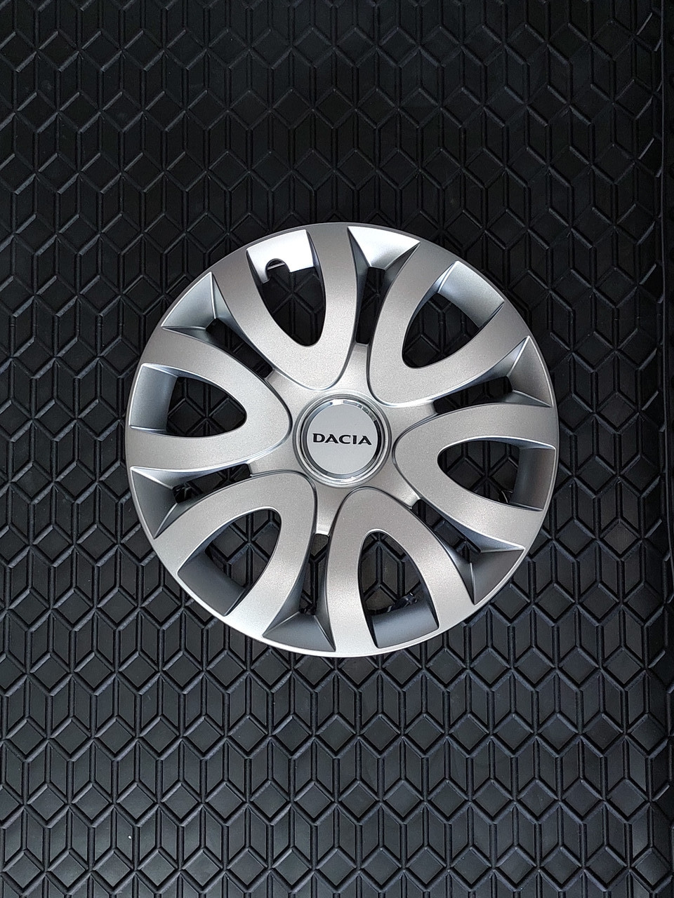 Ковпаки на колеса r15 на Dacia / Дачія SKS 330, фото 1