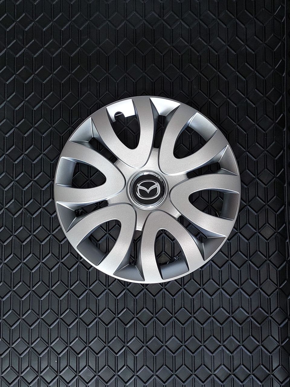 Ковпаки на колеса r15 на Mazda / Мазда SKS 330, фото 1