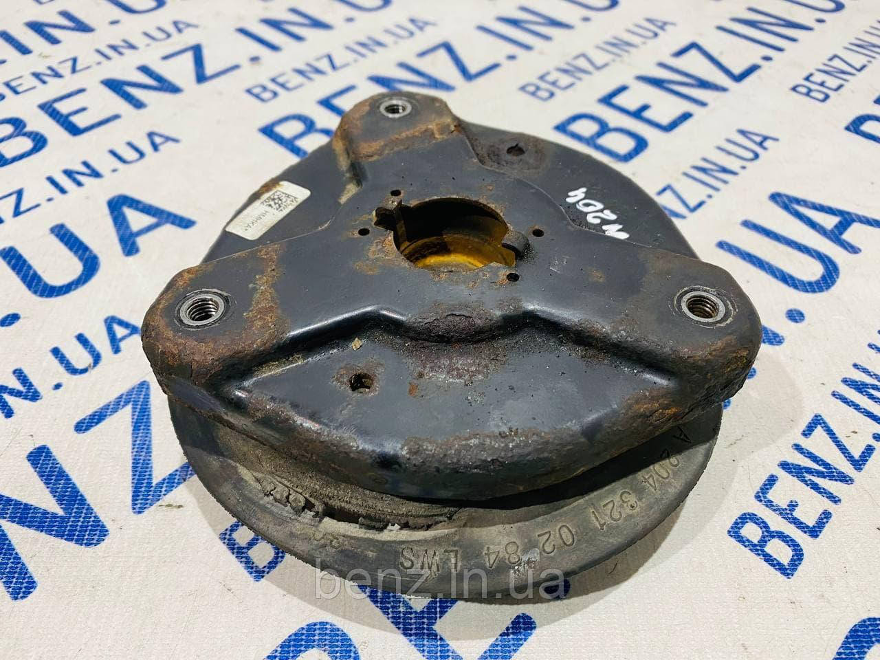 Верхня опора переднього амортизатора Mercedes W204, S204 A2043200073
