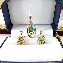 Золотий комплект прикрас з смарагдом і діамантами сережки кулон