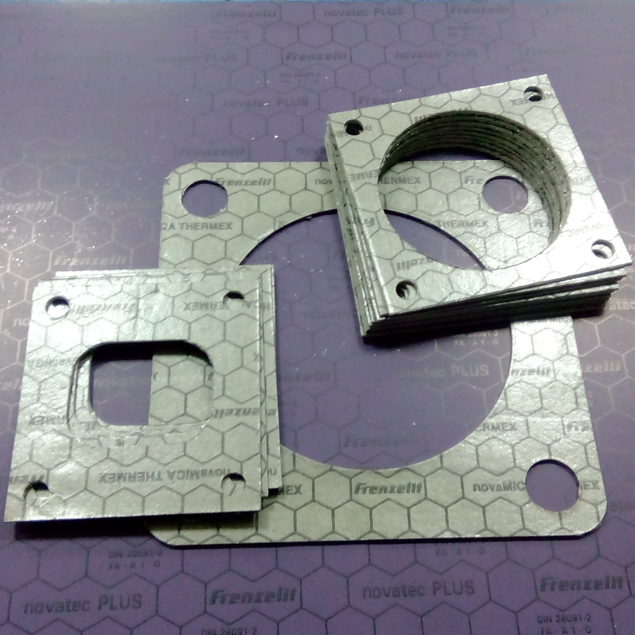 Фланцеві прокладки Тпр 1000 С. novaMICA