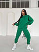 Теплый костюм с трендовыми брюками- карго и свитшот oversize-кроя в зеленом цвете, фото 4