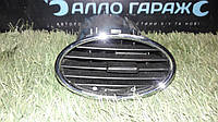 Дефлектор в торпеду Ford focus 2 2008-2010(Форд Фокус II)4M51-A014L21-AE