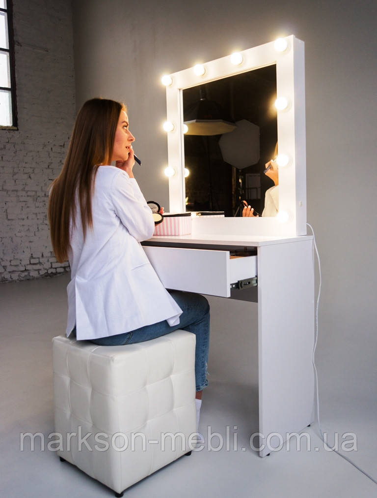 Туалетный столик, трюмо с подсветкой для дома и одним выдвижным ящиком в белом цвете МS631 - фото 1 - id-p1557199702