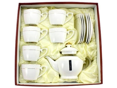 Набір порцеляновий чайний квадратний 13-предметів Снігова Королева