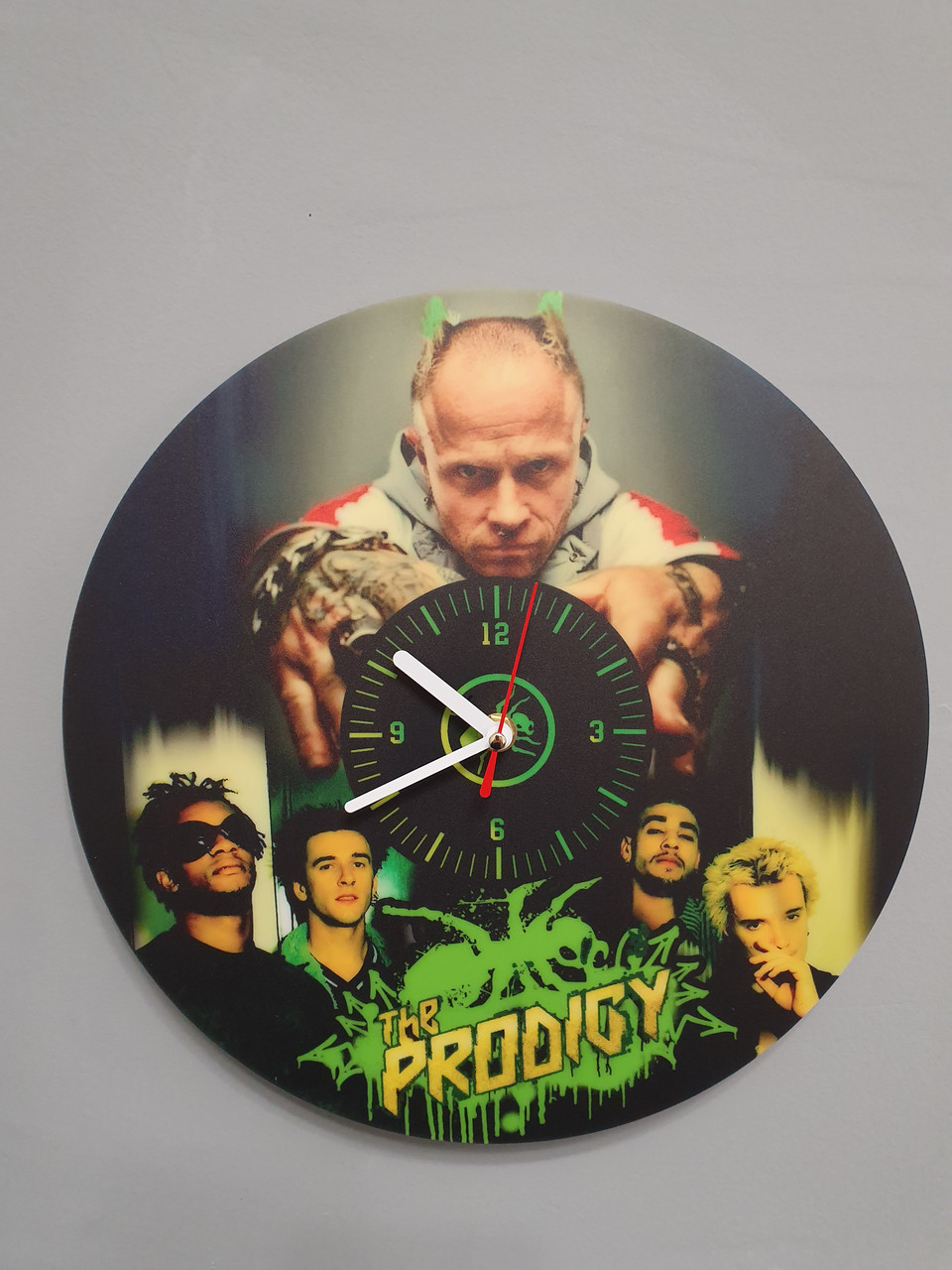 Настінний годинник-група Prodigy, подарунок фанатам, аматорам, 2904