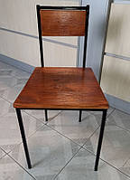 Кований стілець зі спинкою