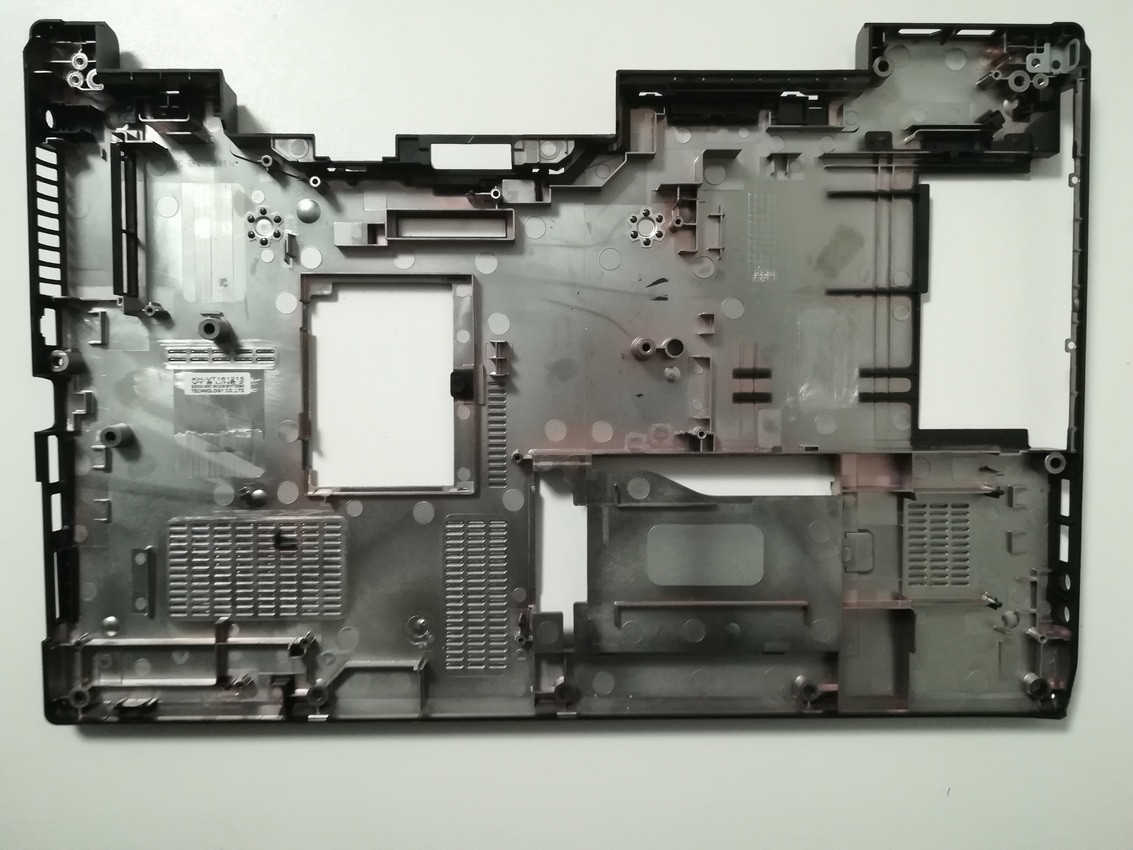 Fujitsu LifeBook E756 Корпус D (нижня частина корпусу) бу