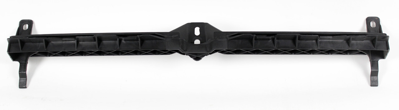 НАПРЯМНА ПЕРЕДНЬОГО БАМПЕРА VOLKSWAGEN JETTA 2012 2013 2014