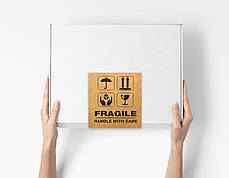 Етикетка самоклеюча крафт "Fragile handle with care" 100x100 мм, 100 шт, Viskom, фото 2