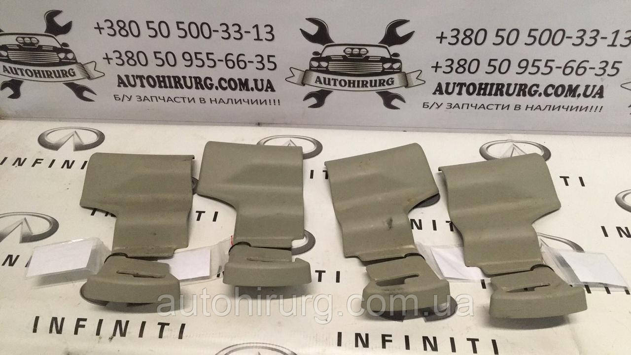 Накладка кріплення сидіння Infiniti QX56 895057S001 / 895557S001