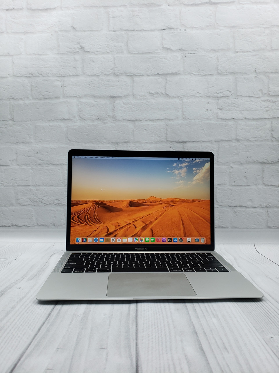 MacBook Air 13,3"  2019 Silver SSD 256 Gb 8 Gb RAM