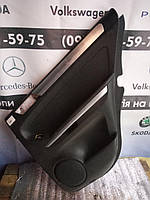 Б/В карта дверей обшивка ззаду права для Mercedes ML W164