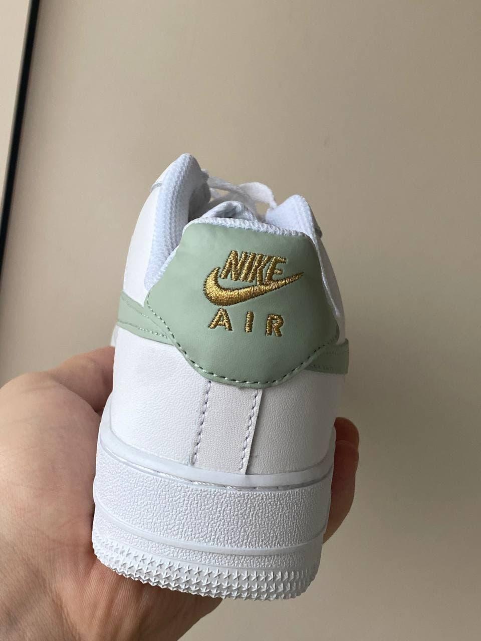 nike air force mini swoosh