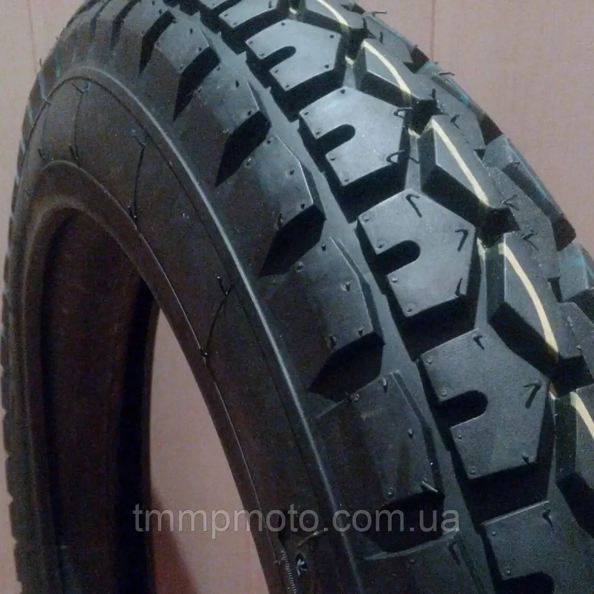 Покришка (шина, гума) 4.00-19 TL КАМЕЛІя F-556 для МТ Дніпро