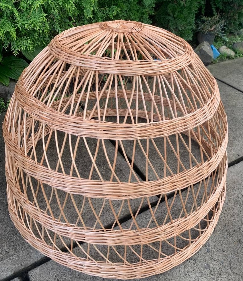 Плетена абажур люстра з лози