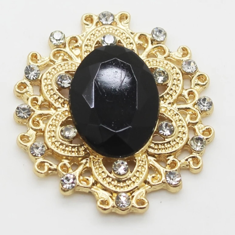 Камінь в золотистій ажурній оправі 24*26 мм чорний, фото 1
