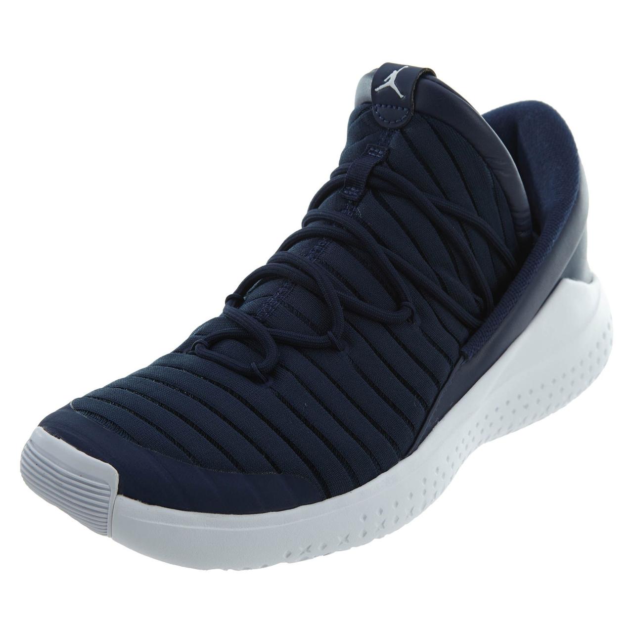 Кросівки спортивні Jordan Flight Luxe Midnight Navy White р. 45 (919715-402)