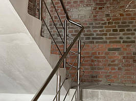  Перила для лестницы из нержавейки. У нас вы сможете заказать перила для лестницы. г. Сумы Детский Сад , ул. Интернационалистов 5 7