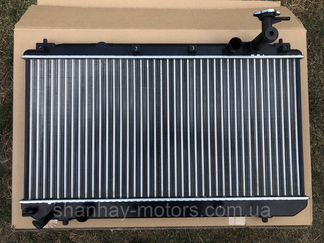 Купить Радиатор охлаждения Chery Tiggo T11-1301110 (механика 2.0, 2.4 ...