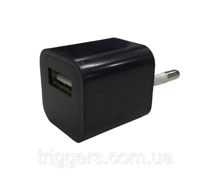Зарядні пристрої різні USB 1AM 70121