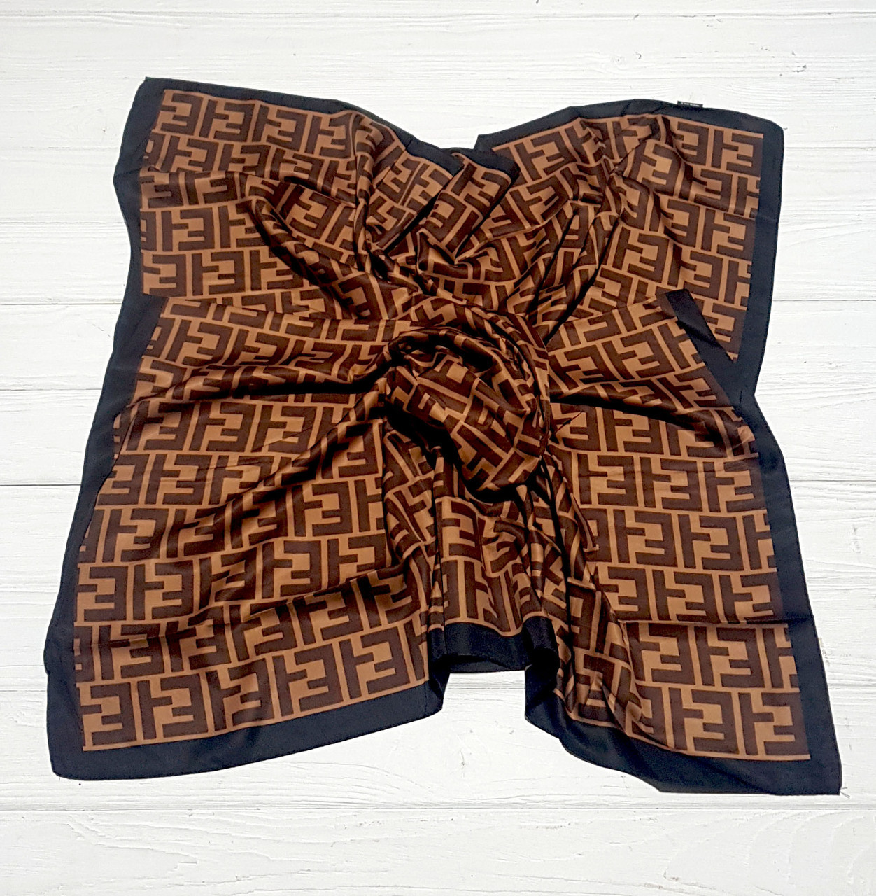 Шовкова хустка Енді 90*90 см коричнева 1121