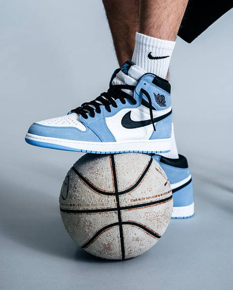 Кроссовки Nike Air Jordan 1 Retro High University Blue купить недорого в Киеве, Харькове, Одессе, Львове, Днепре, Украине | BOSSCROSS Кроссовки Nike Air Jordan 1 Retro High University Blue купить недорого в Киеве, Харькове, Одессе, Львове, Днепре, Украине | BOSSCROSS