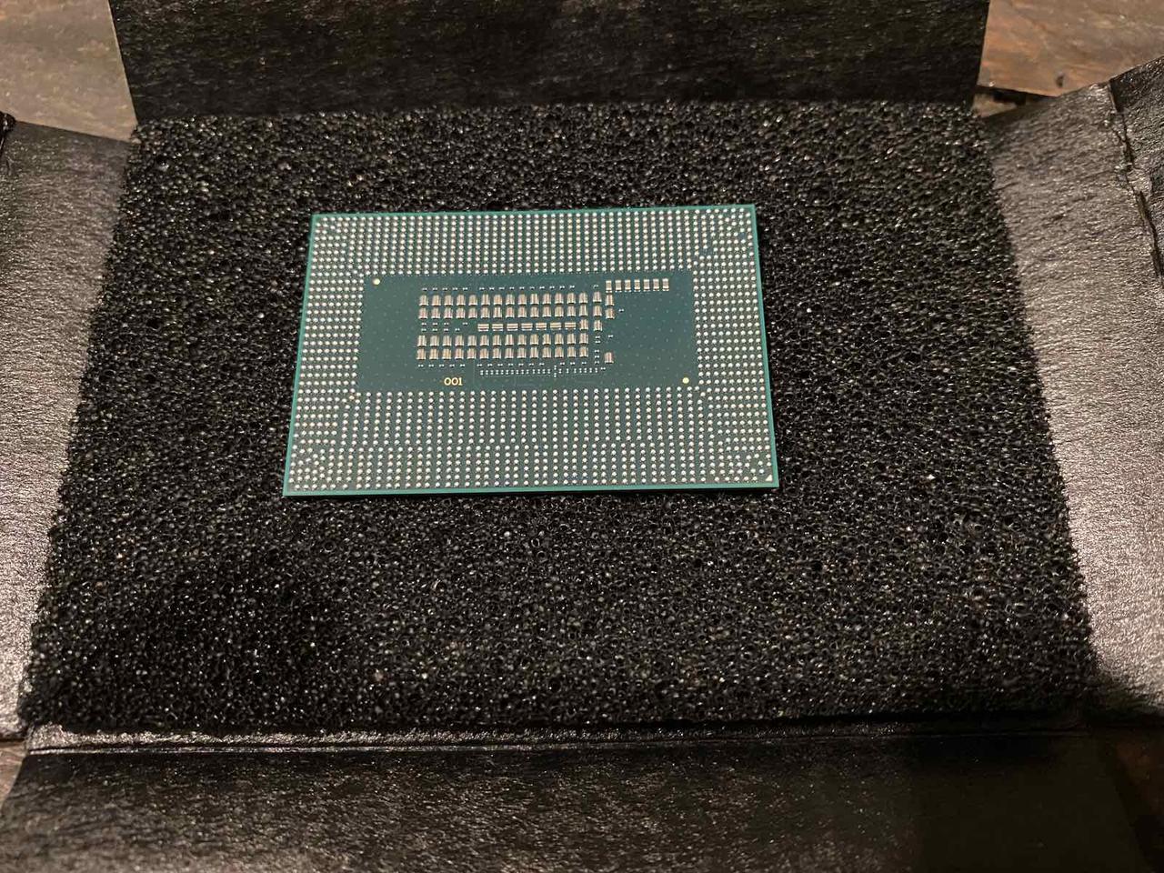 Процессор Intel Core i7-8850H 6-ти ядерный для ноутбука новый (ID ...