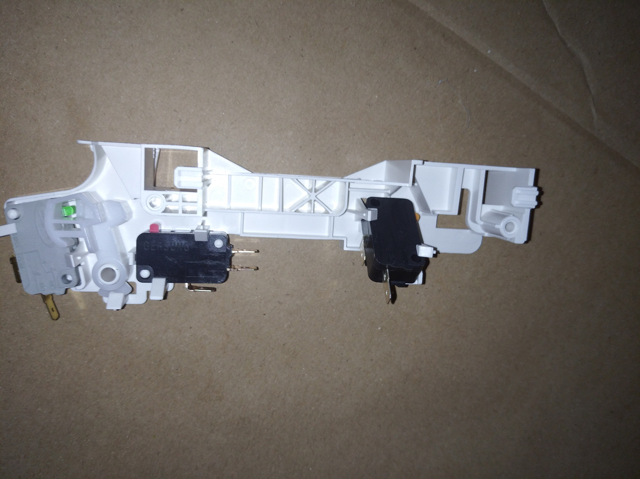 Планка з мікровимикачами для свч SAMSUNG DE94-02265E, фото 1
