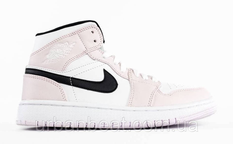 Баскетбольні кросівки Air Jordan 1 Pink