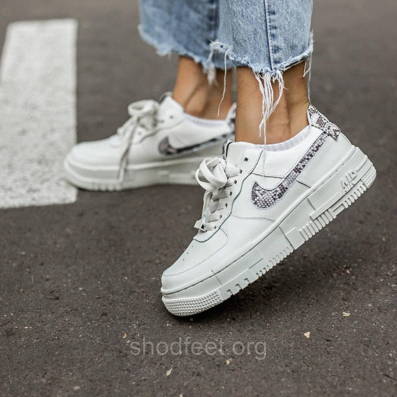 Жіночі кросівки Nike Air Force Pixel, фото 1