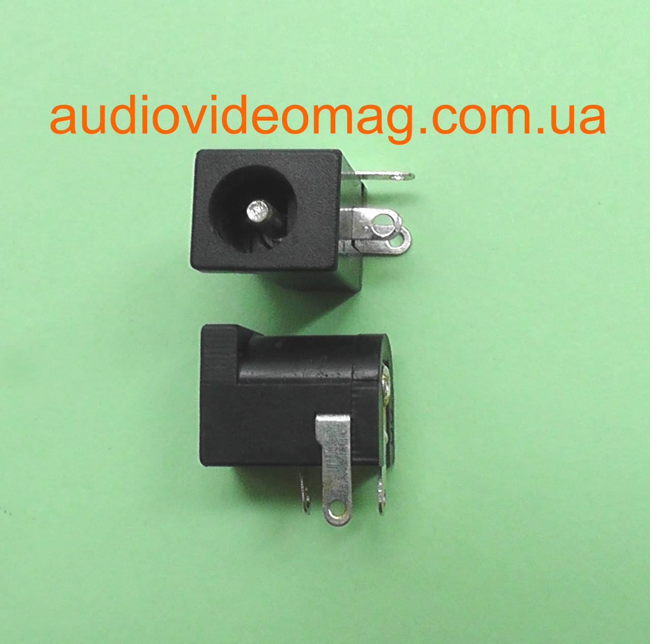 

Гнездо питания 5.5-2.1 мм монтажное