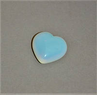 Сувенірний Місячний камінь у формі серця 37х40(+-)мм купити біжутерію дешево в інтернеті