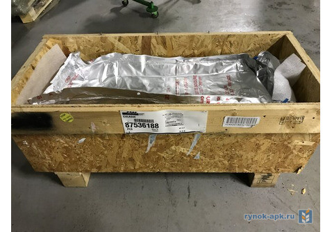 Головка блоку циліндрів у зборі c клапанами T7060 Case 87536188