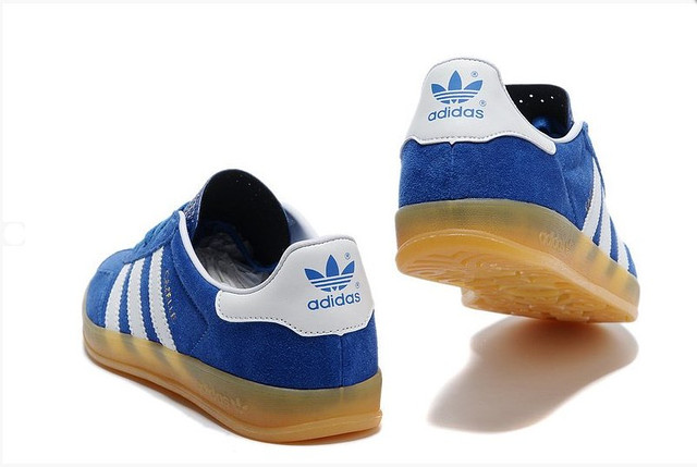 Кроссовки мужские Adidas Gazelle Indoor светло-синие - фото 4 - id-p1561866466