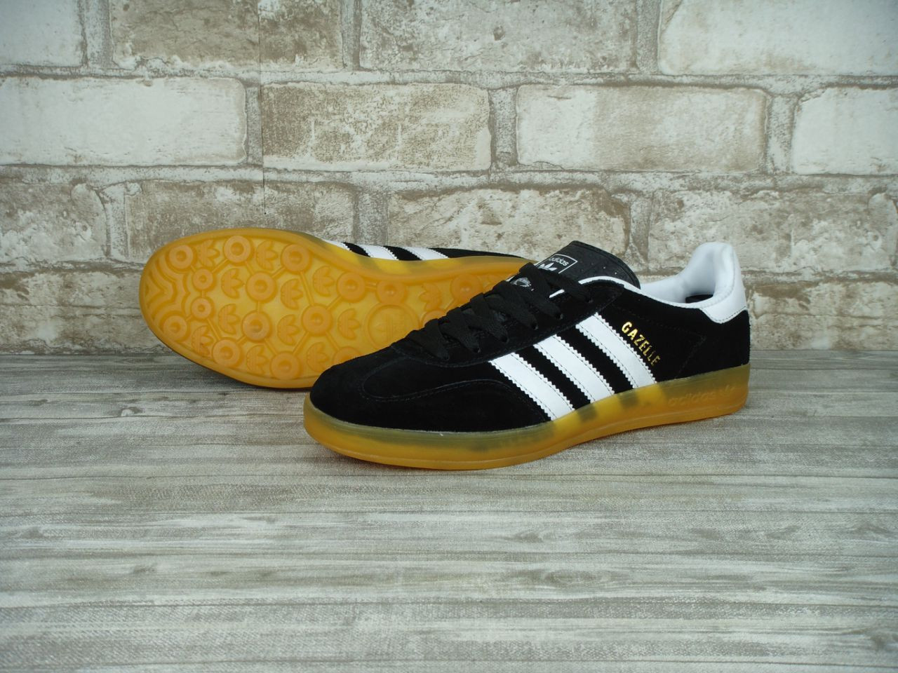 Мужские кроссовки Adidas Gazelle Black\White - фото 2 - id-p1561866472